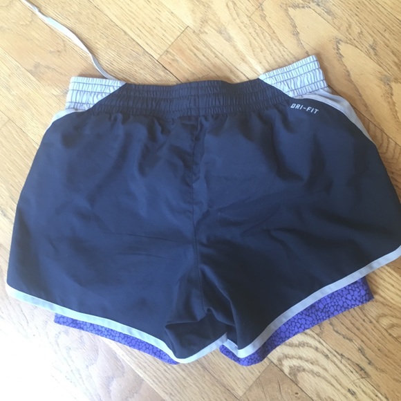 Nike Dry Fit Shorts with built in spandex - Picture 3 of 3